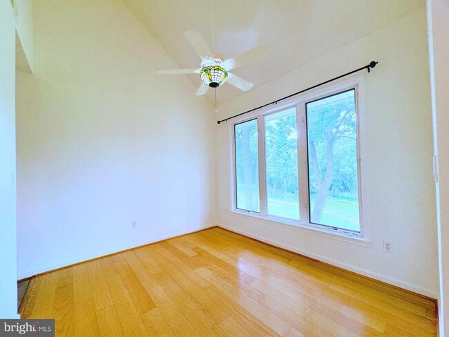 Building Photo - 640 Oakland Hills Dr