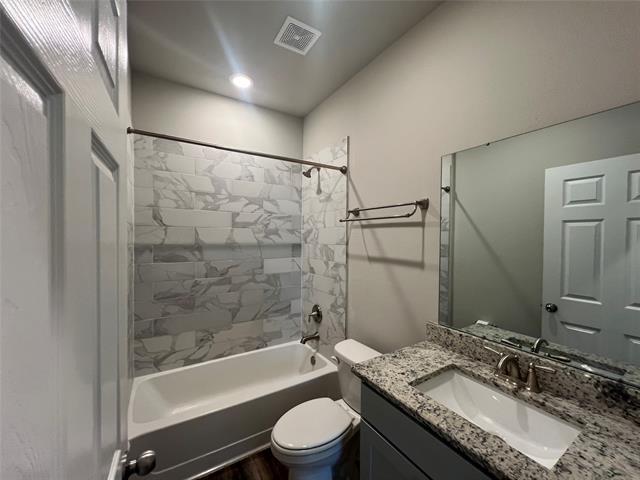 Building Photo - 2305 Bourland St