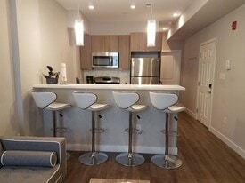 Building Photo - 1611 Federal St