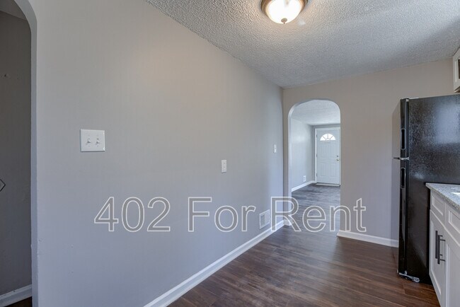 Building Photo - 3224 N 40th St