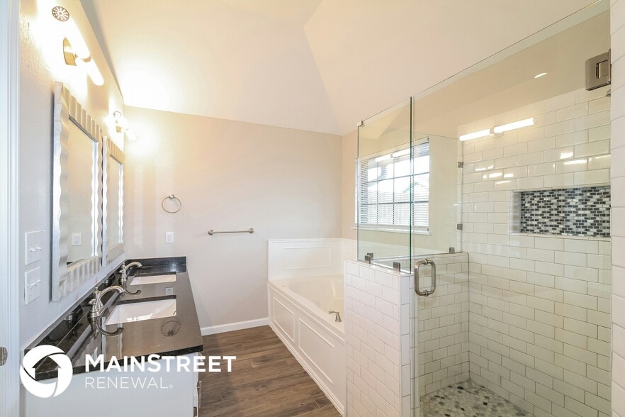 Building Photo - 1409 Chimney Hill Rd