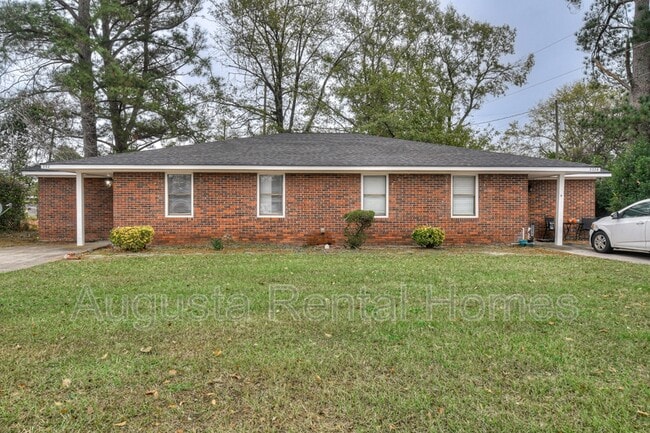 Primary Photo - 332 Old Plantation Rd