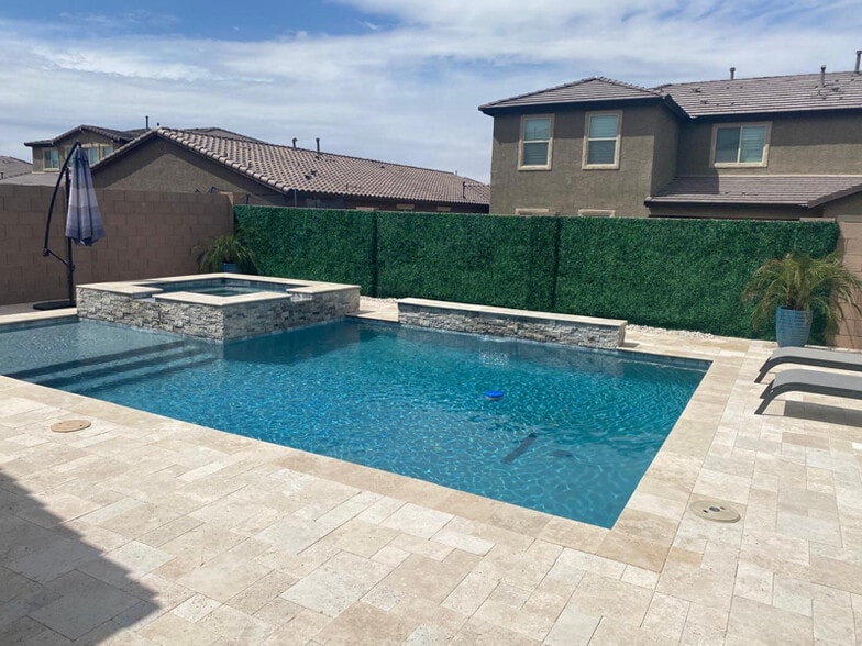 Building Photo - 9812 S Quiet Dove Dr