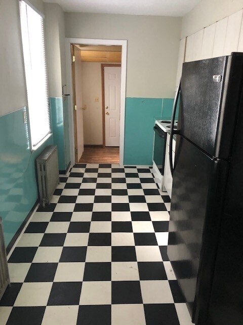 Building Photo - 514 Maple St