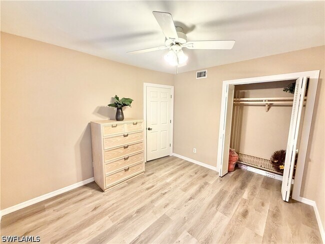 Building Photo - 509 Roma Ct