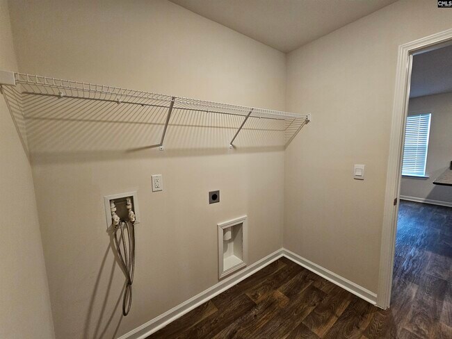 Building Photo - 3705 Stallion Dr