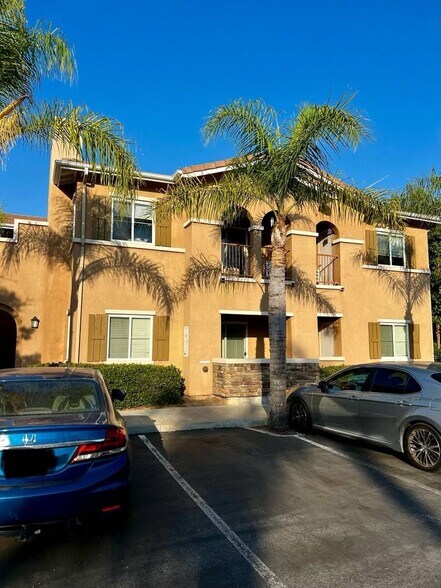 Building Photo - 26460 Arboretum Way