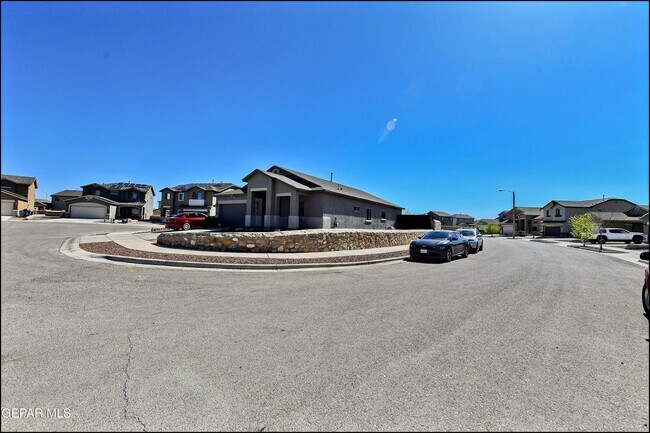 Building Photo - 6952 Black Mesquite Dr