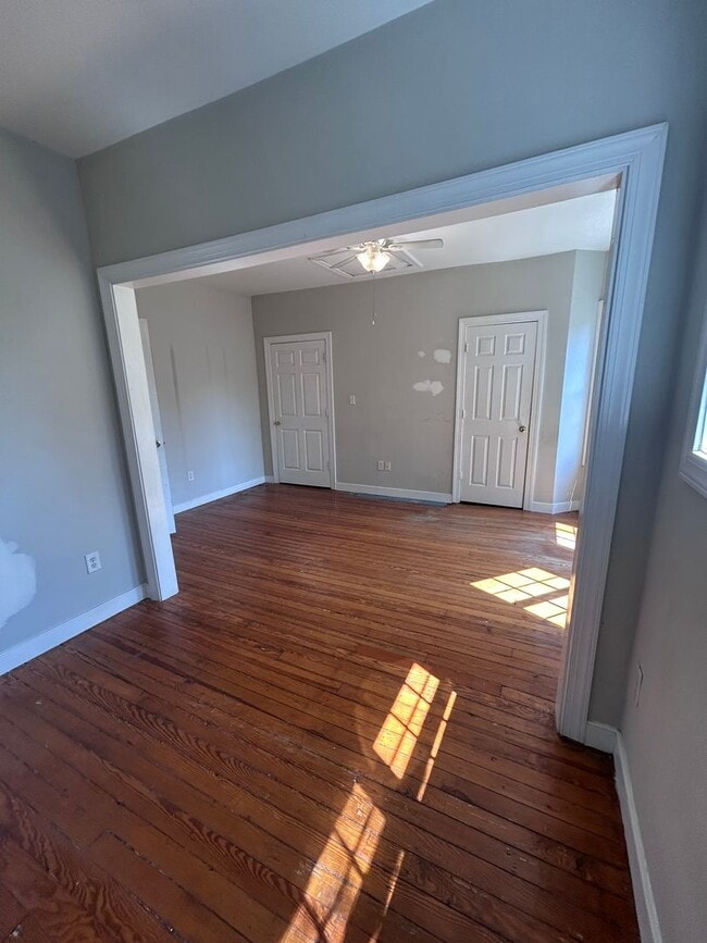 Building Photo - Charming 4-Bedroom Rental in The Fan District