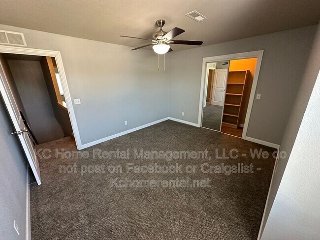 Building Photo - 10541 Kane Dr