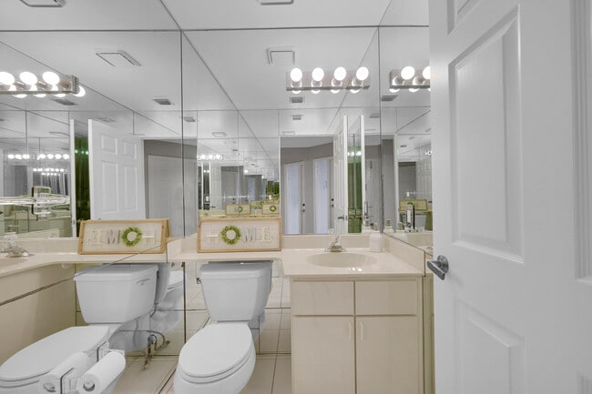 Building Photo - 17094 Boca Club Blvd