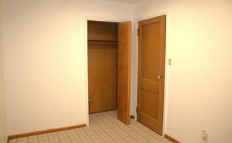 Building Photo - 1843 Purdue Dr