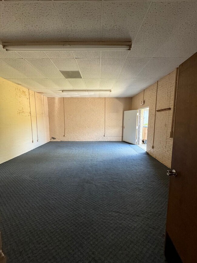 Building Photo - Commercial Space Downtown Shelby, NC