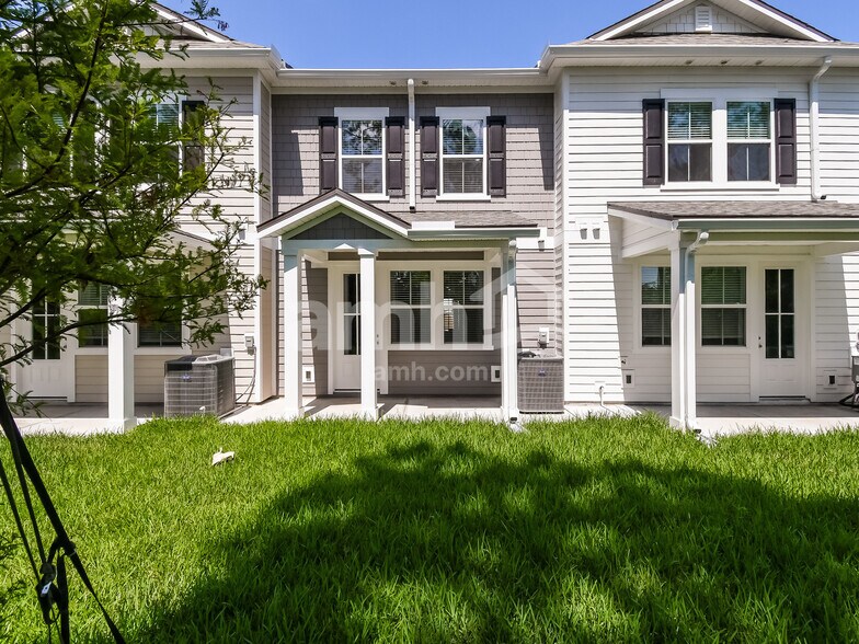 Building Photo - 97002 Blackrock Cv Wy