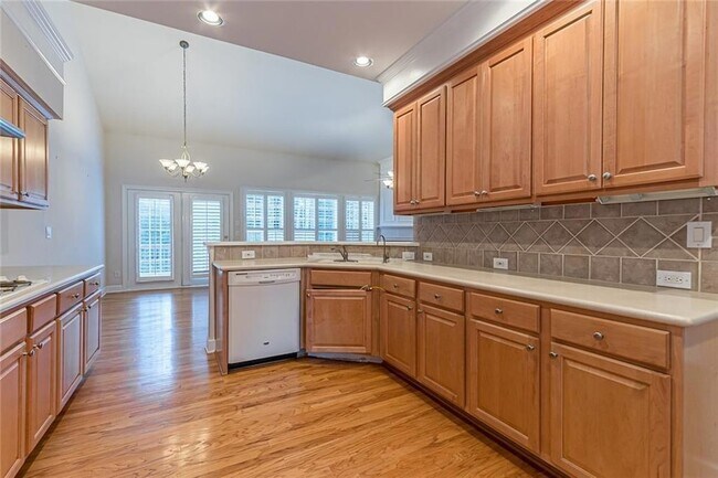 Building Photo - 1525 Broadhempston Ct