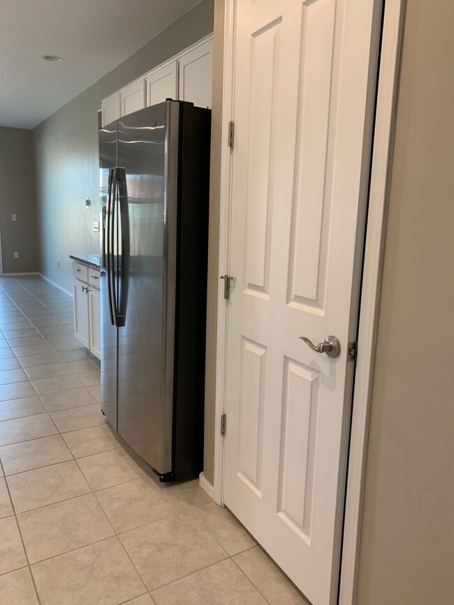 Building Photo - 3 Bedroom 2 Bath Home with 2 car garage, only built in 2020