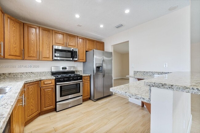 Building Photo - 18465 SW 89th Ct