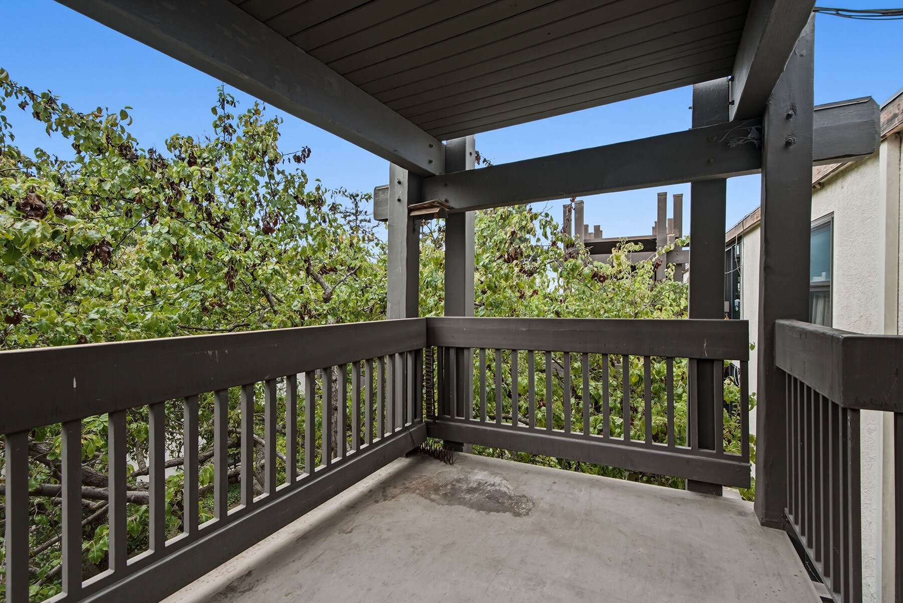 Building Photo - 7742 Redlands St