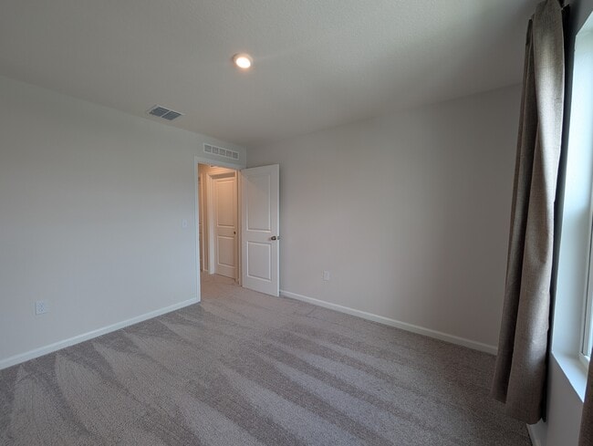 Building Photo - 2056 Kentucky Rd