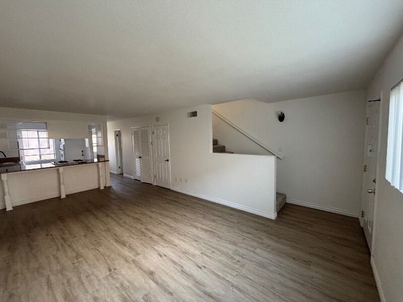 Building Photo - 1670 W Broadway