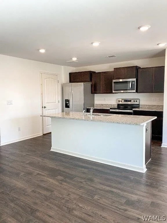 Building Photo - 7336 Trestle Pl