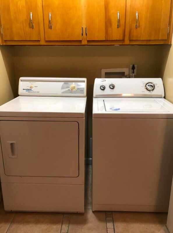 Building Photo - 4407 Victoria Blvd