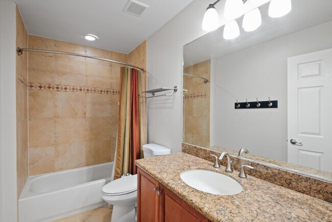 Building Photo - 7865 Jewelwood Dr