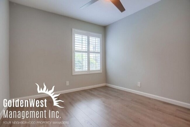 Building Photo - Upgraded 1Bdm 1Ba Condo in Beautiful Del Mar