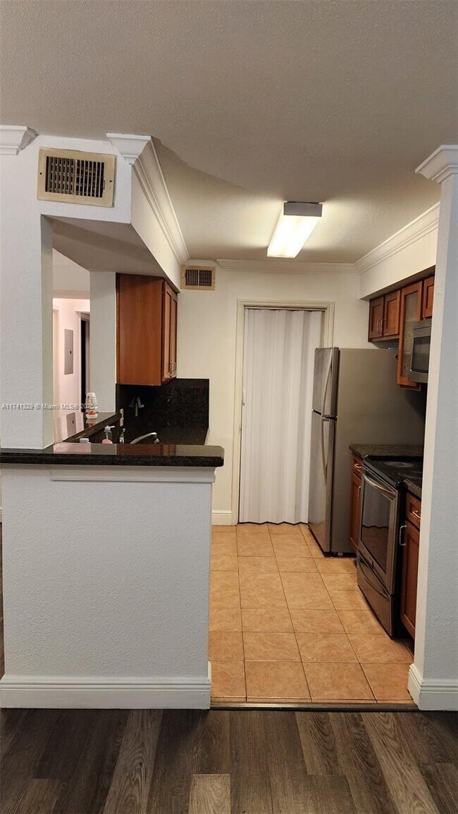 Building Photo - 2371 NW 33rd St