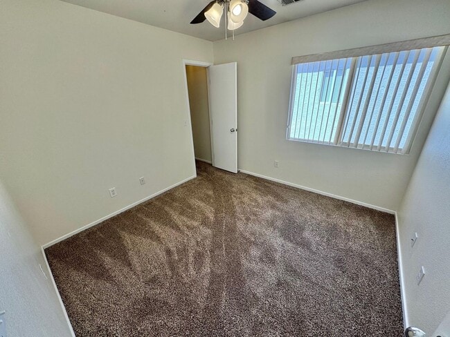 Building Photo - WELCOME TO THIS SPACIOUS 4-BEDROOM, 2.5-BA...