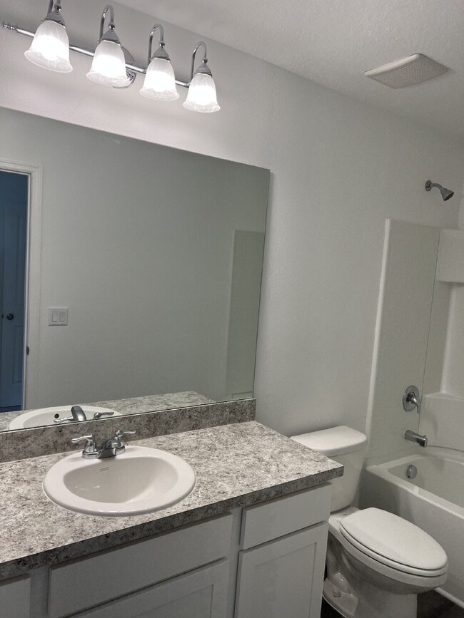 Building Photo - 35522 Shade Fern Ln