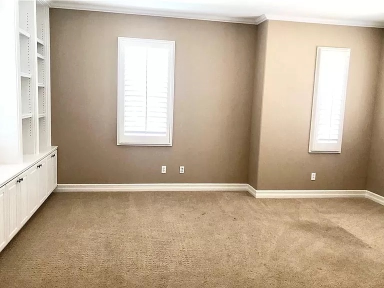 Building Photo - 16 Via Soria