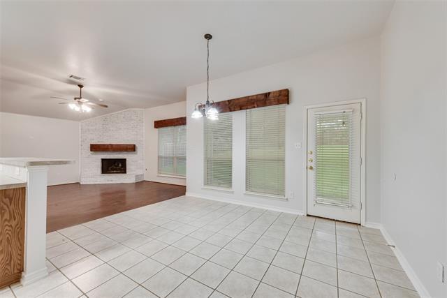 Building Photo - 2760 Beacon Hill Dr