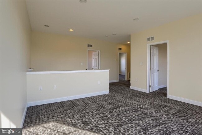 Building Photo - 978 Powder Horn Dr