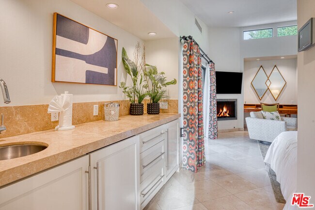 Building Photo - 70461 Boothill Rd