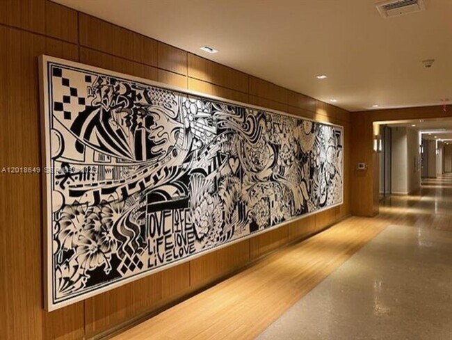 Building Photo - 900 Biscayne Blvd