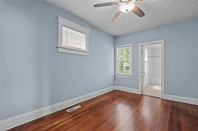 Bedroom 1 - 1417 Melrose Pky