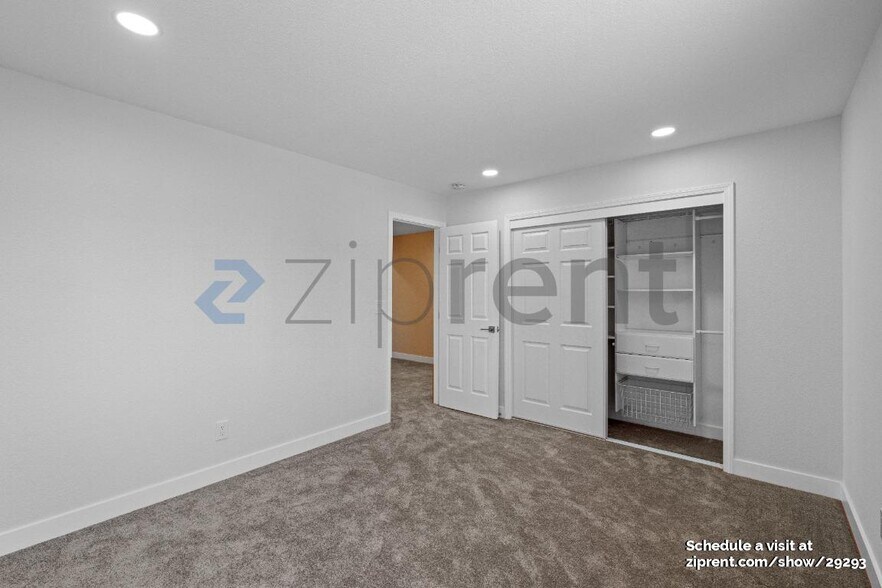 Building Photo - 5361 Mojave Way