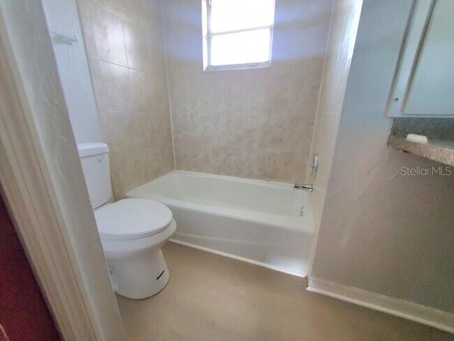 Building Photo - 4387 Sibley Bay St