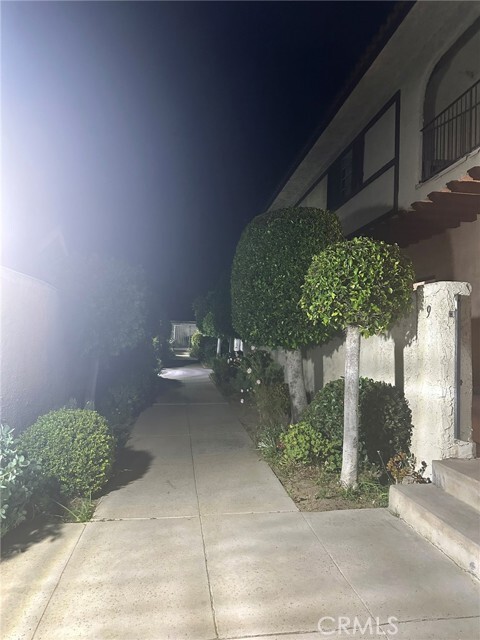 Building Photo - 500 Ivy St