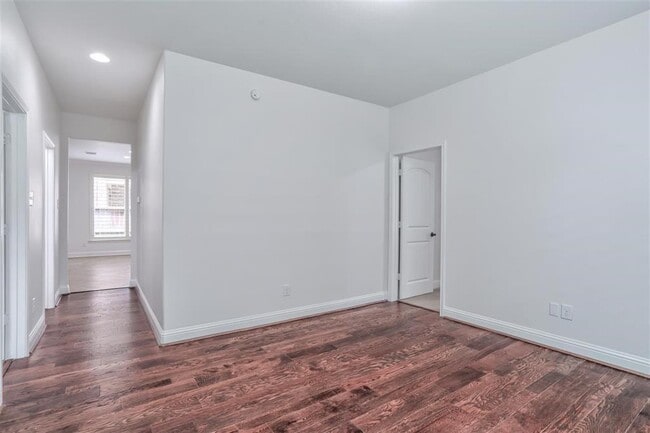 Building Photo - 3414 Smart Sands Ln