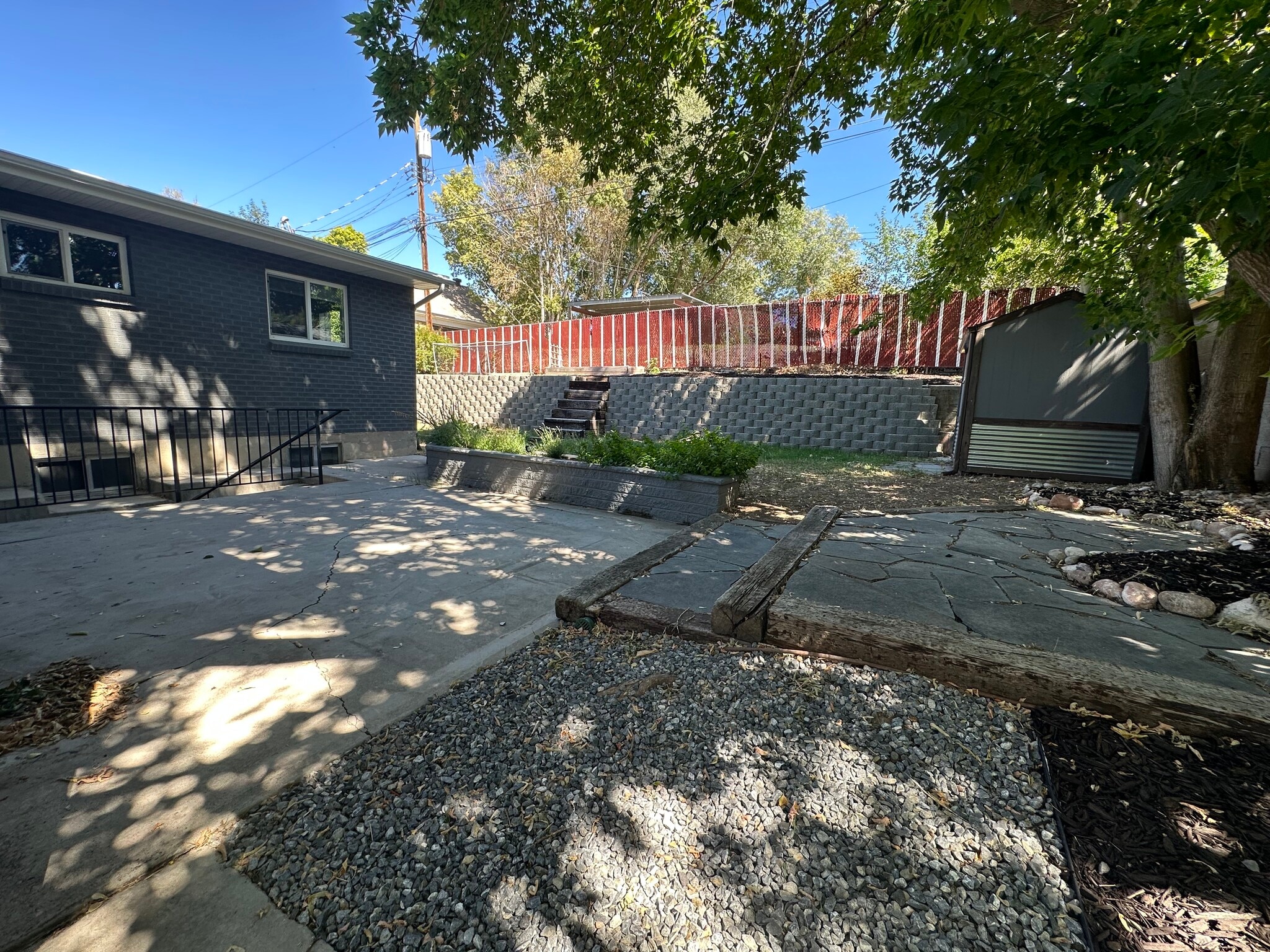 Shared Backyard East - 2647 S Jasper St