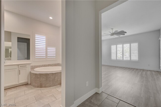 Building Photo - 6020 Langreo Ln