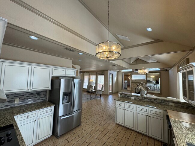 Building Photo - 1738 Hadbury Ln