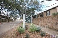 Building Photo - 4625 Parkoaks Dr