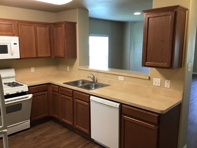 Building Photo - 3723 Holden Ct