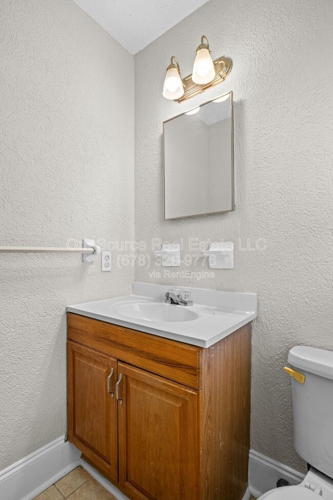 Building Photo - 13 Hearthwood Ct