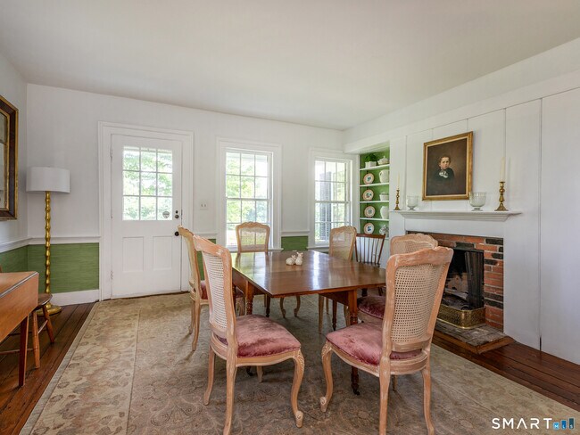 Building Photo - 103 Litchfield Rd