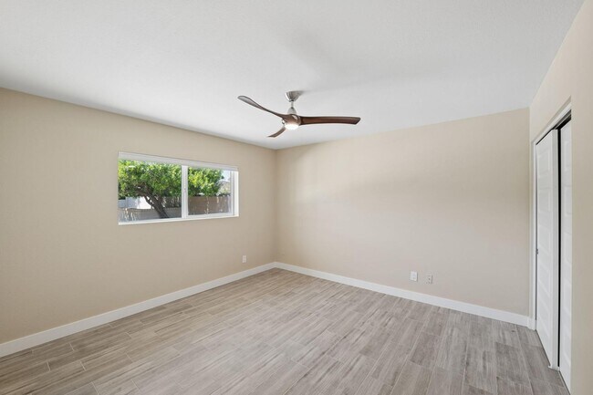 Building Photo - 13222 N 1st Ave