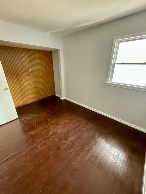 Building Photo - 126 Crowley Ave